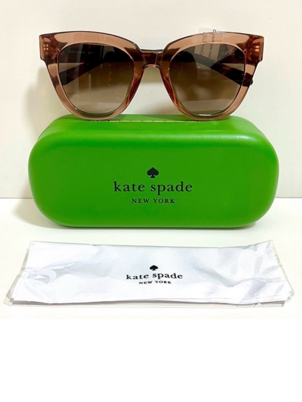 KATE SPADE “Delphi” sunglasses😎😎 - Picture 5 of 5